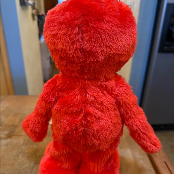 Sesame Street Talking and Dancing Elmo Red Plush Toy 2023 Elmo Slide Electronic - Picture 7 of 9